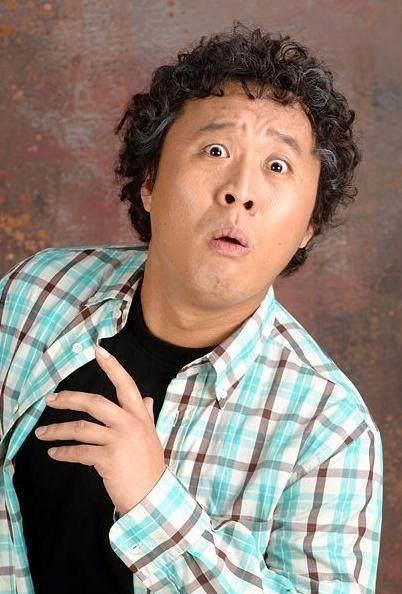 《搞笑一家人》12年了:俊河曾患重病,海美遗憾不红,她远嫁美国