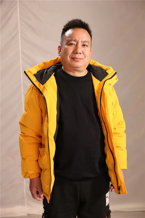 制片人杨建桥电影《油菜开花七寸心》聚焦革命年代无名英雄_中国_福建