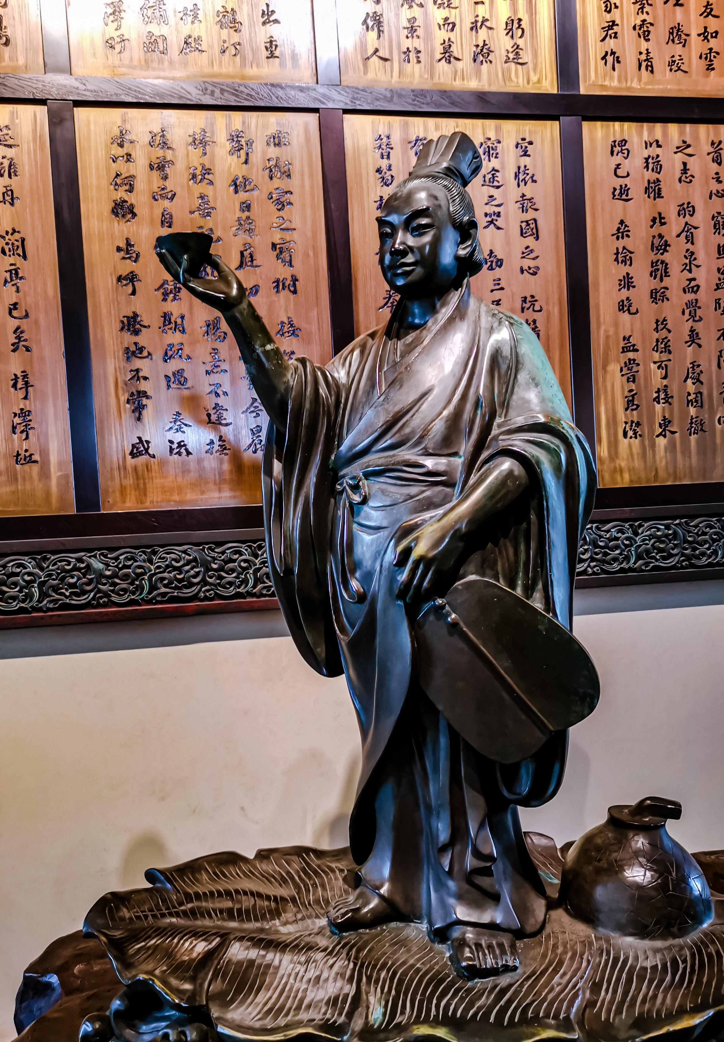 江南名楼滕王阁闪烁在赣江之滨的一颗璀璨明珠