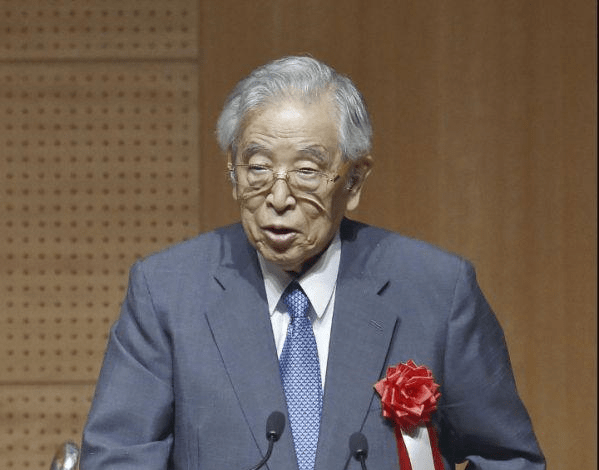 丰田汽车名誉会长丰田章一郎去世 终年97岁_搜狐汽车_搜狐网