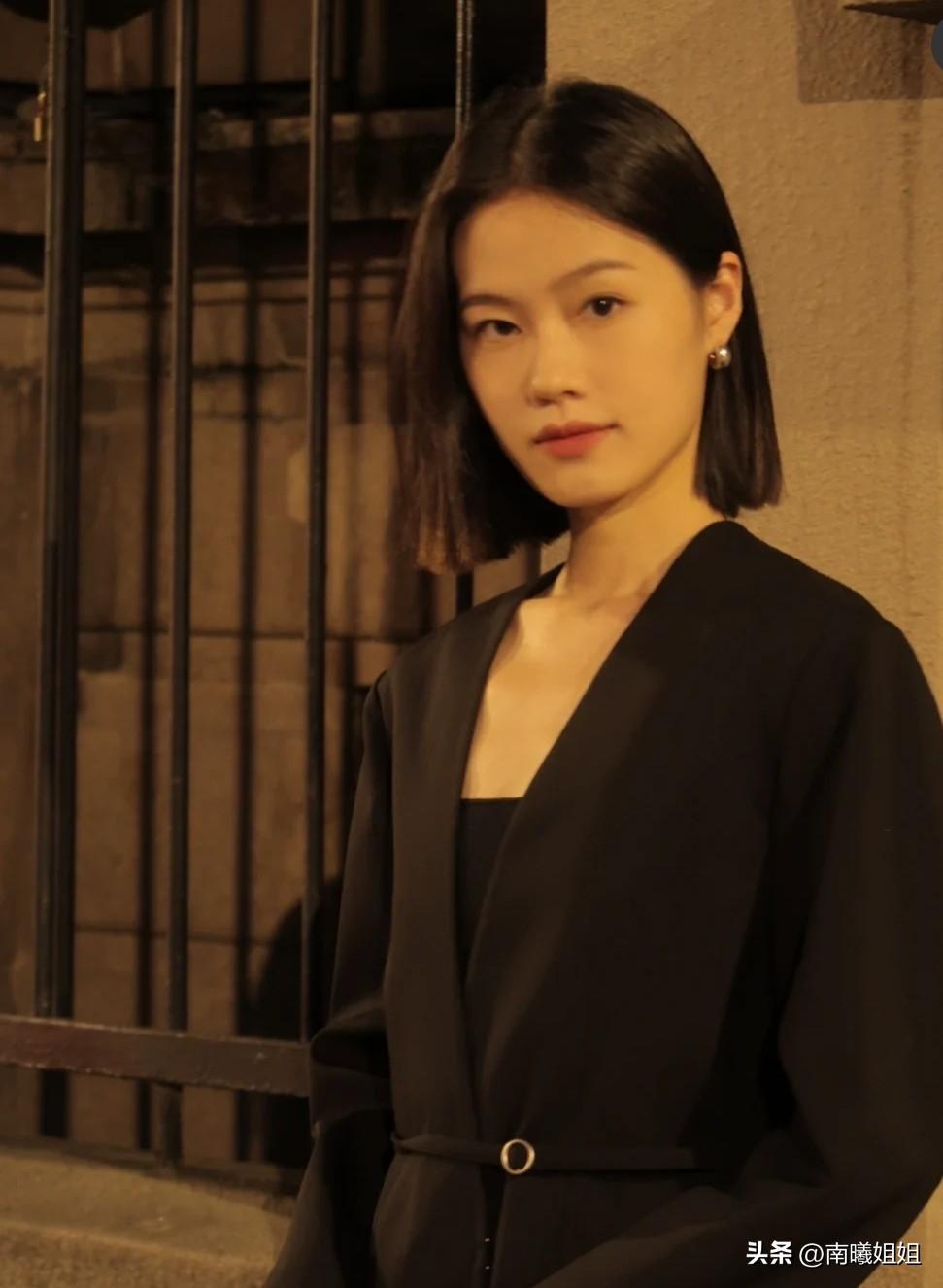 最近火了一种发型叫“一刀切短发”,意外的高级时髦,倪妮都上头_脸型_刘海_个性化