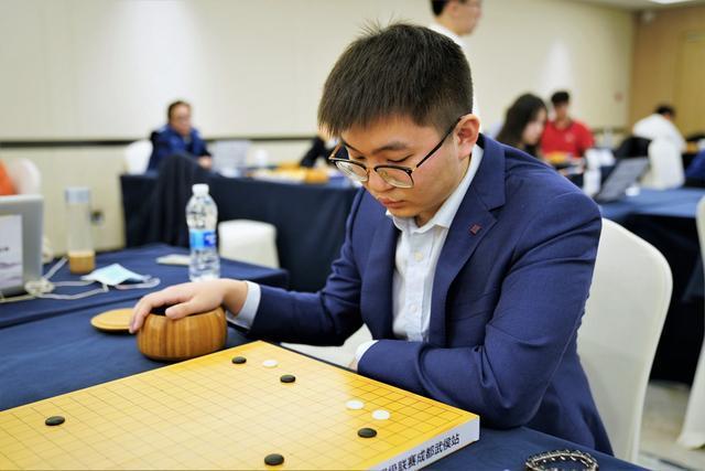 如此多的国内外国际象棋比赛如火如荼进行的