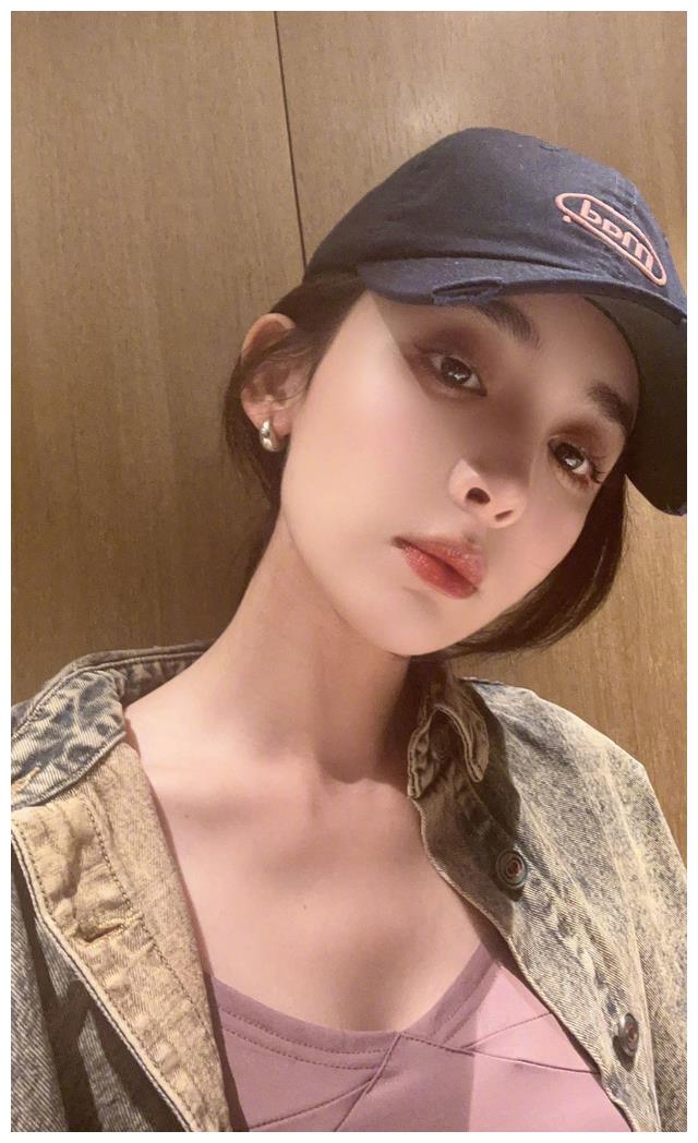 茶渣当零食,热巴爱蹲厕所,陈乔恩喜收集嘴皮_爱好_时候_习惯