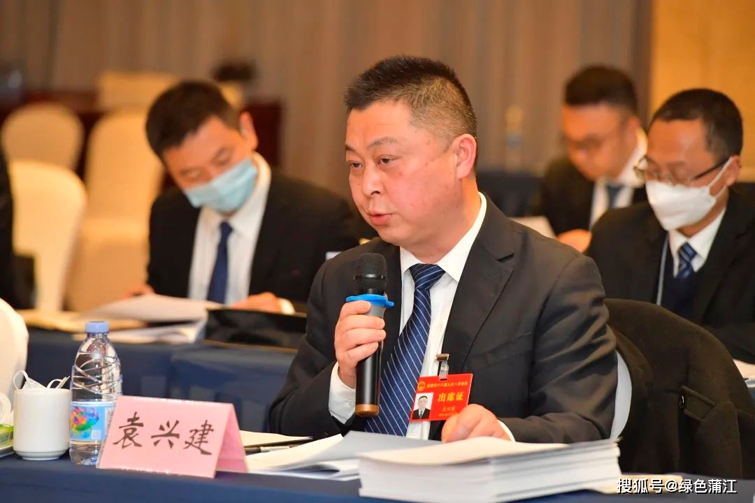 市人大代表蒲江县人民医院院长 袁兴建目前成都市部分医院成为微信