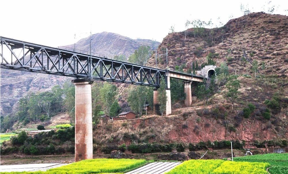 地处禄丰县广通镇,却是滇中铁路交通要道_车站_攀枝花_广通站