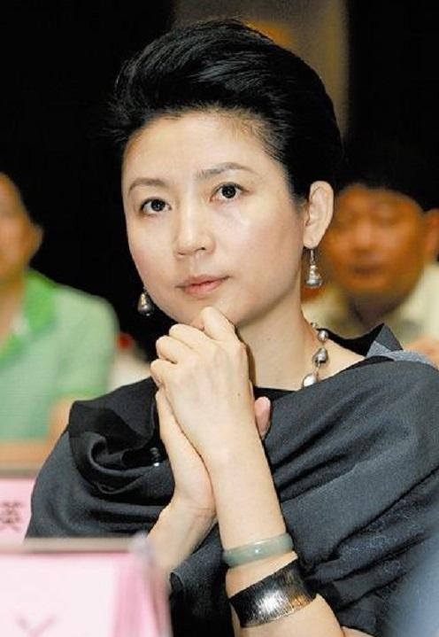 娱乐_李咏_王小丫