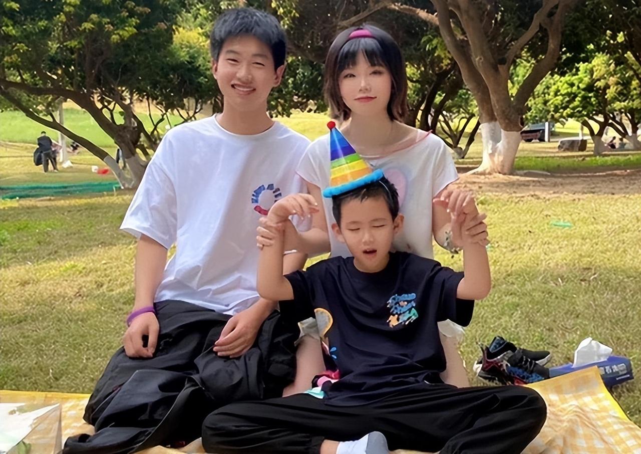 孙海洋回复在老家仍未回深圳原因,对员工超信任值得学习_杨洋_父母