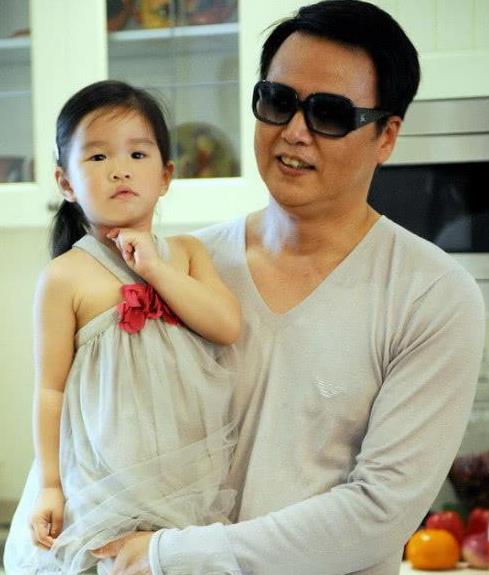 张庭老公与前妻的儿女颜值逆天,网友:这不敢相信_林瑞阳_孩子_年龄