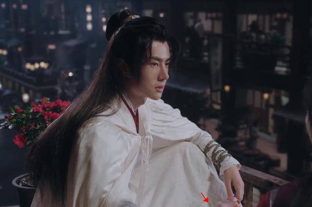 周翡主动献吻谢允,谢允说的话却让人心疼_时候_剧情_场面