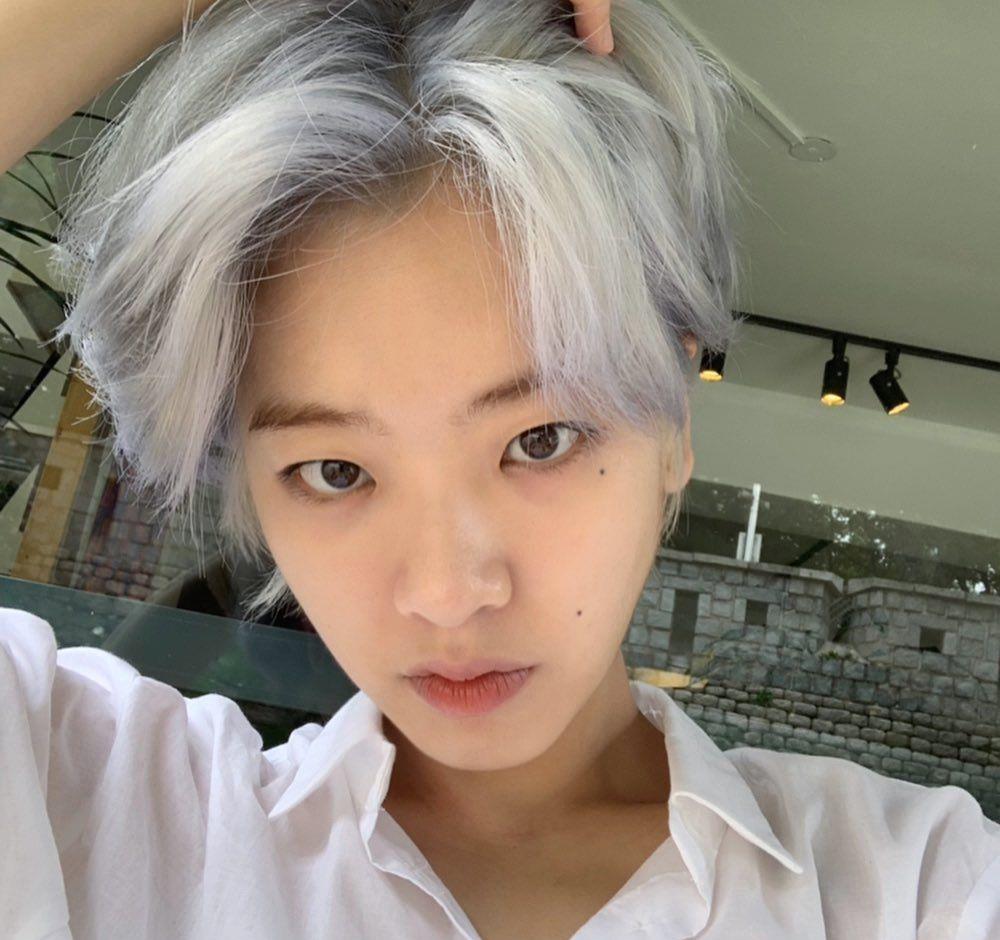 《梨泰院class》女二号李珠英宝藏女孩,精致短发展超a气场_造型_发型