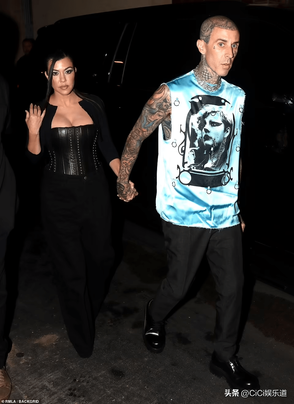 亿万富翁美女kylie产品发布会成顶流选美秀?_kim_金·卡戴珊_travis