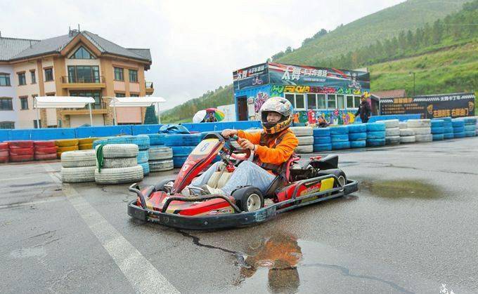 张家口有一处度假小镇,夏季避暑冬季玩雪,北京乘高铁一小时直达_项目