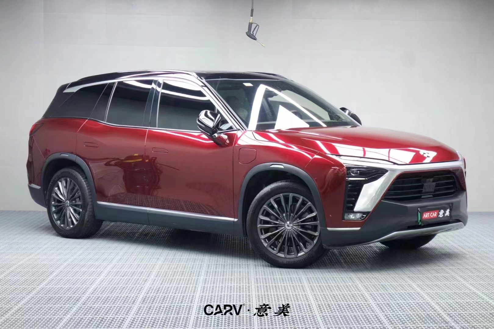 蔚来es8卡孚改色膜白金液态龙血红,时尚出彩_搜狐汽车_搜狐网