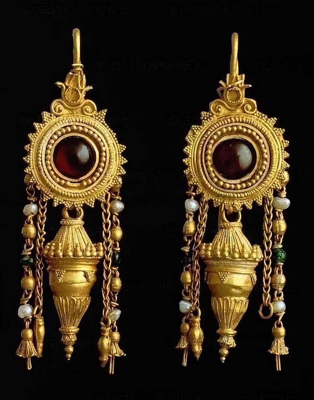 穿越千年的奢华:独具魅力的古罗马首饰到底有多美?_黄金_项链_戒指