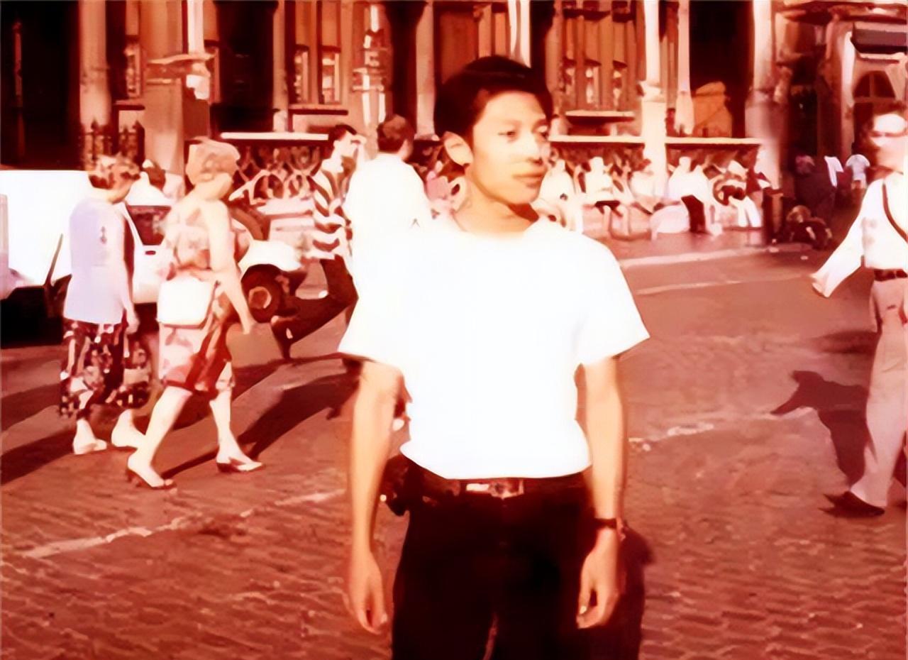 撒贝宁妹妹撒贝娜:颜值不输嫂子李白,不羡慕哥哥的功名地位_萨宾娜