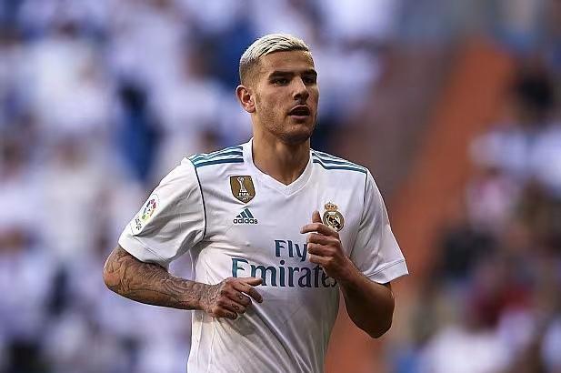 必属精品:c罗领衔,曼联阿森纳巴黎核心球员在列_欧元_德高_阿什拉夫