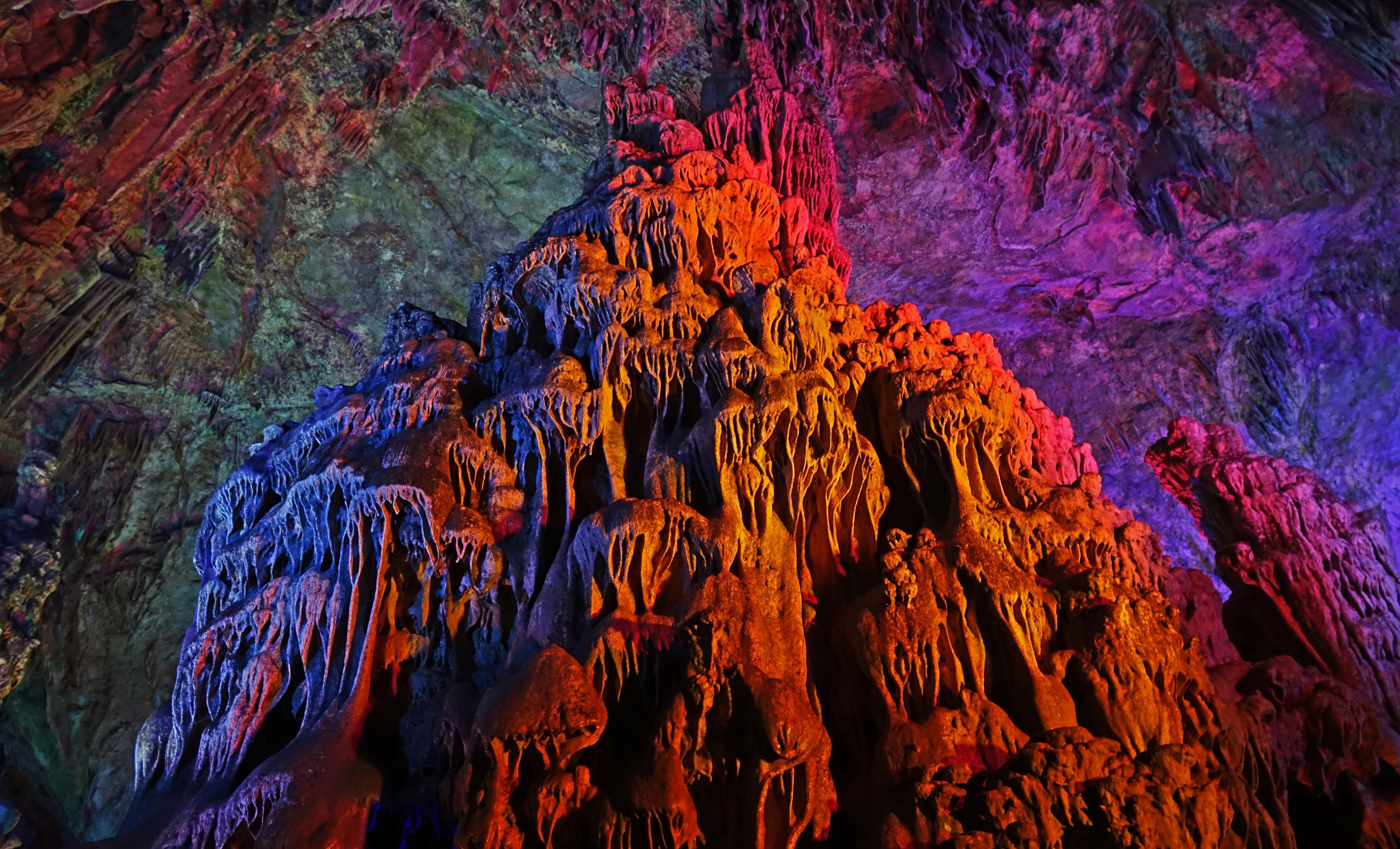 七星岩岩洞图片