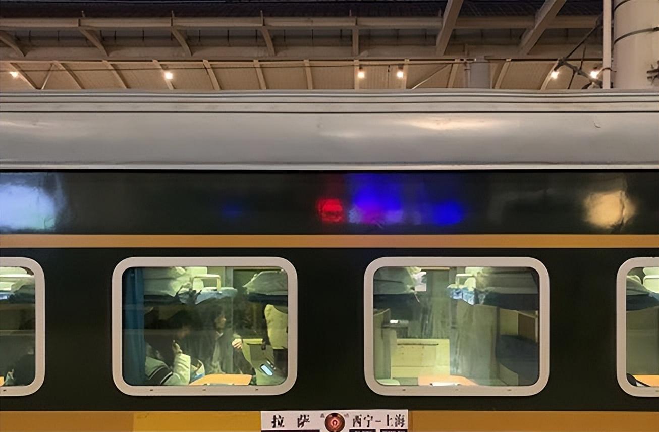 上海有趟"慢火车",直达拉萨,不到500元!