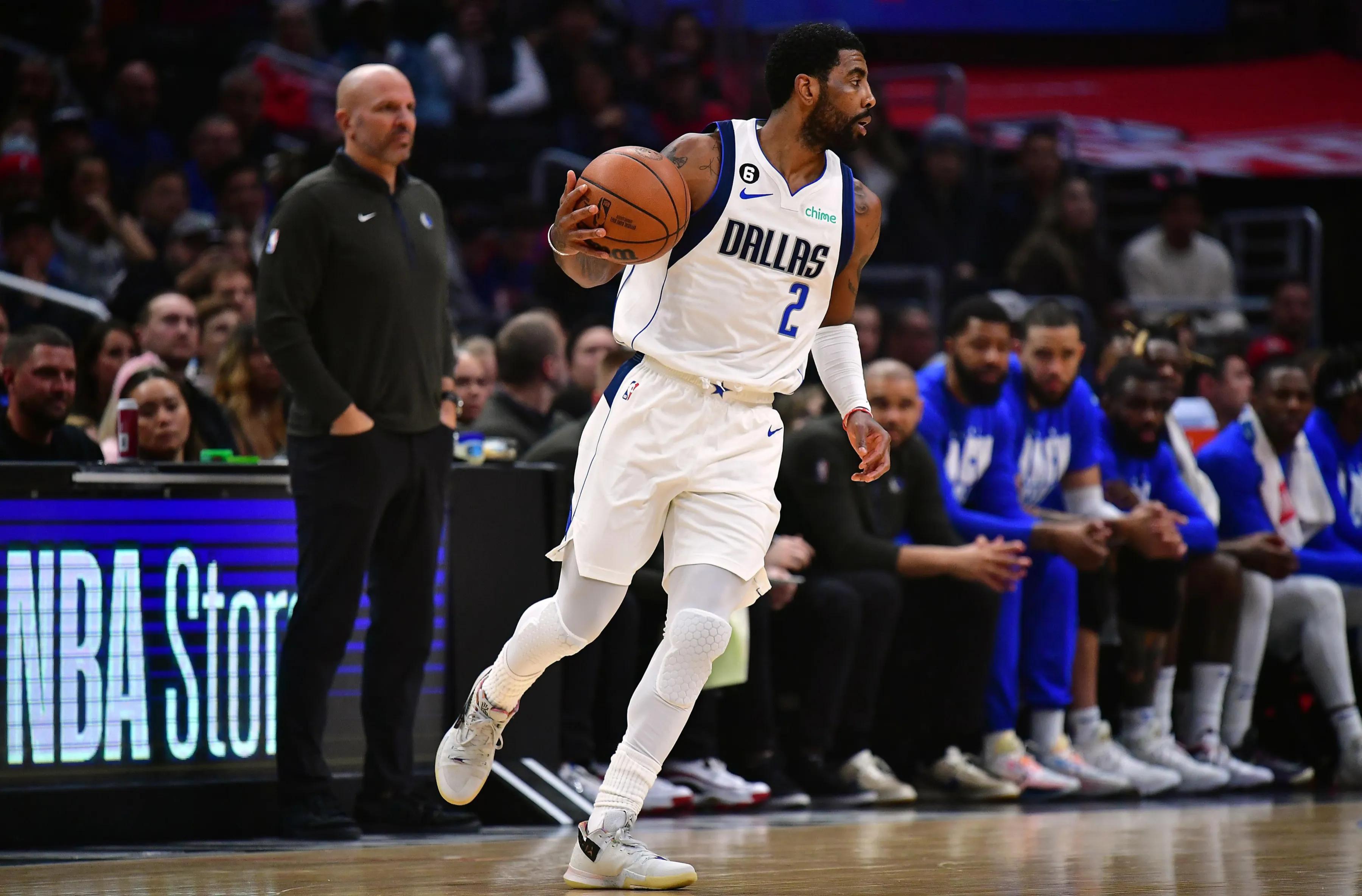 76人126-133不敌独行侠奇才:库兹马得到全队最高的30分,怀特11次助攻