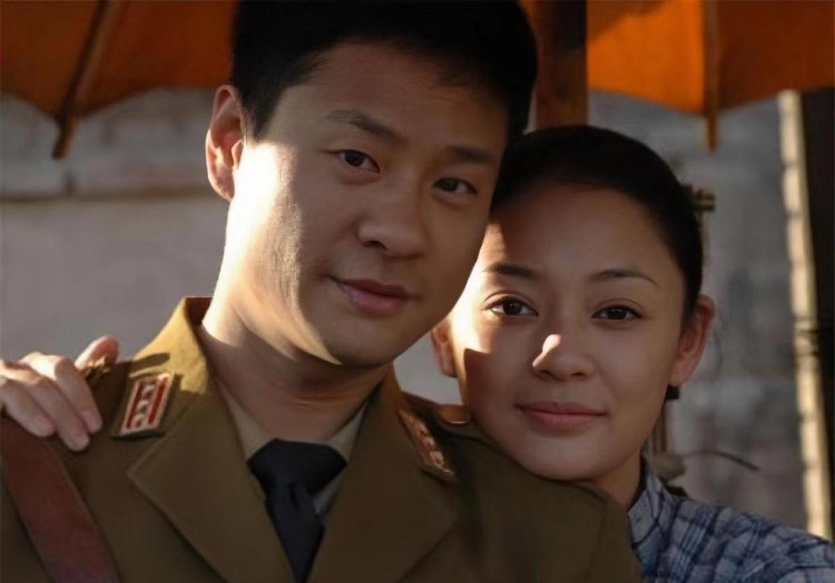 陈佳妍:闪婚连奕名,结婚5年被抛弃,离婚后独自抚养女儿不后悔