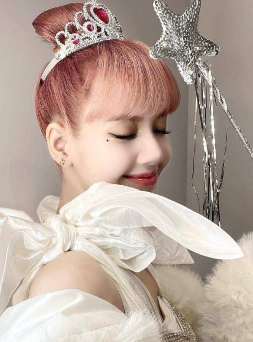 全球最美100张脸,lisa卫冕第一,宁艺卓是aespa唯一入围成员_nancy