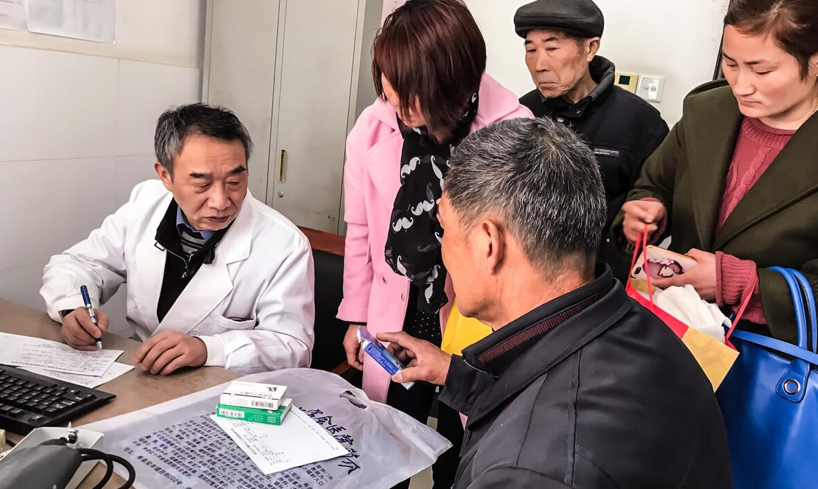 医生提醒:嘴巴出现3个信号,尽早检查肝ct_肝脏_问题_情况