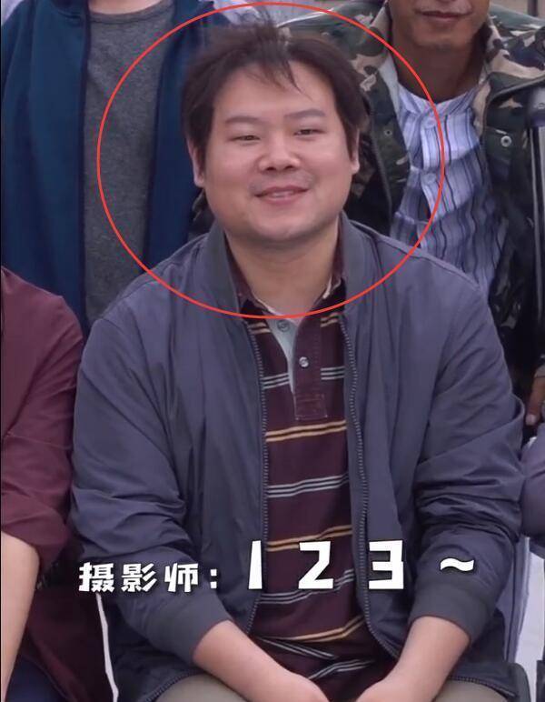 岳云鹏为什么一直寸头形象?当他蓄起长发,瞬间明白了_头发_时候_造型