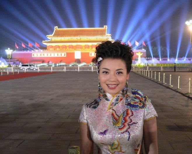 提起谢雨欣这个名字,很多人都会觉得很奇怪,但她当年是个小有名气的