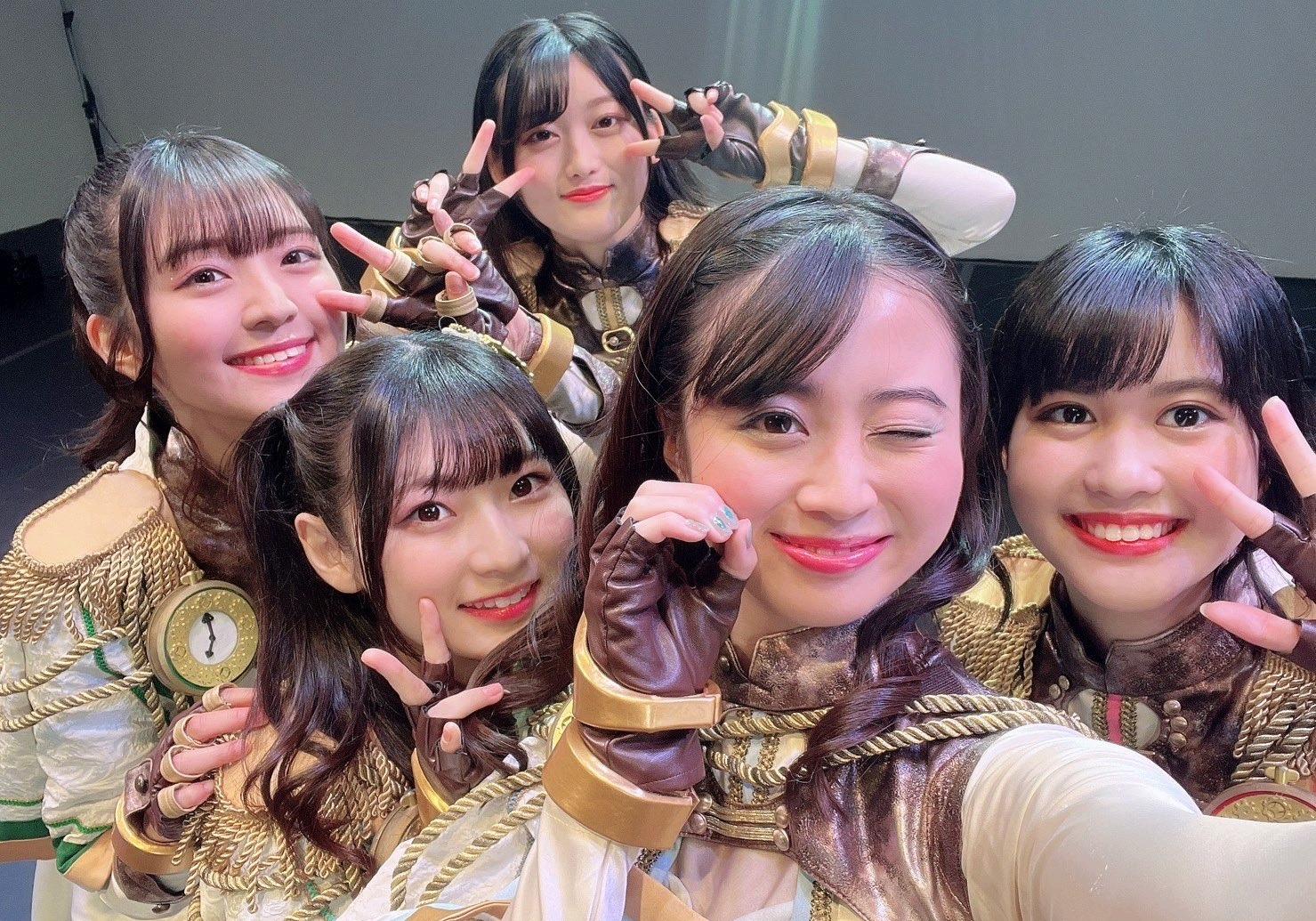 【少女歌剧】手游外校初中部 0th 主演感想汇总_花束_舞台_日场