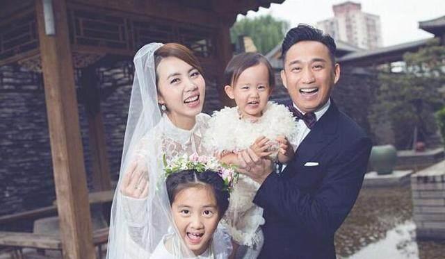 为啥新一代父母不想追求儿女成群？不解决这三点，三胎开放也白搭