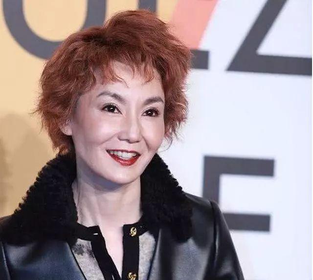 54岁张曼玉竟老成这样?