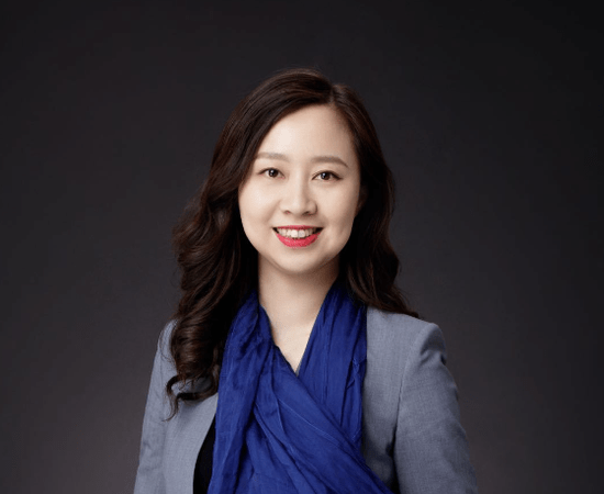 "金融女神",这些基金最受欢迎_新华_行家_女士