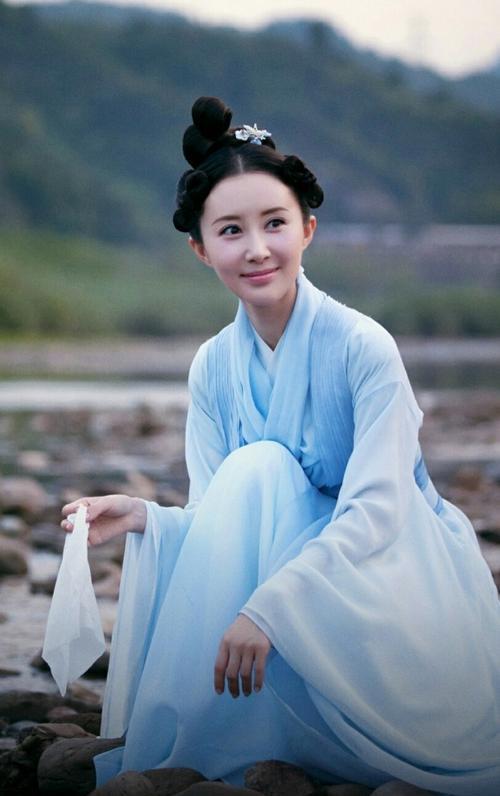 的事情……其中一有一个场景就是一个是慕容林致和建宁王李倓的分离