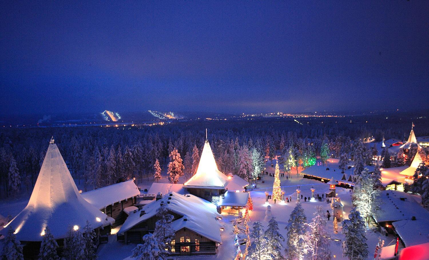 芬兰罗瓦涅米圣诞老人村-一个以圣诞老人为ip的主题旅游度假村_北极圈