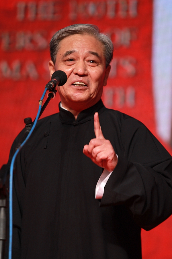 当今相声界,在世的相声演员,辈分最高都有谁?_马志明_田立禾_天津