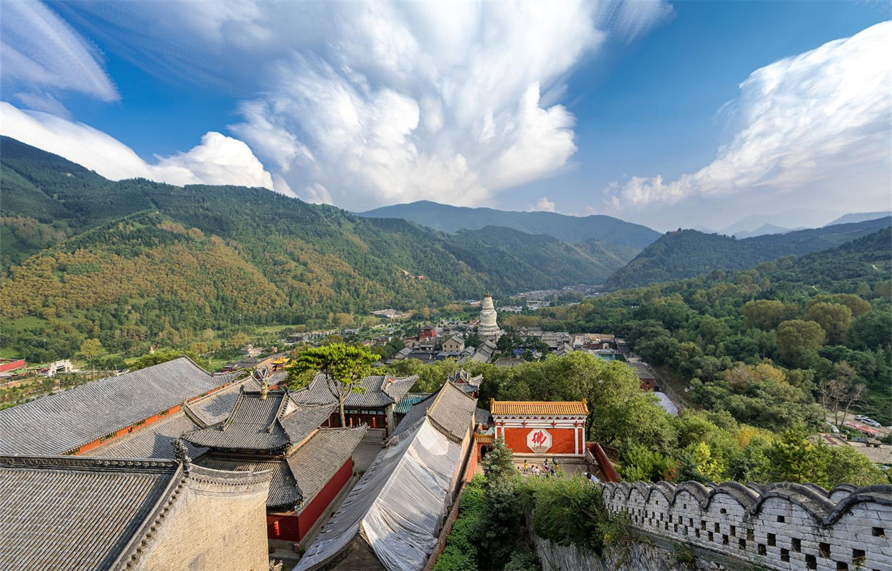 徒步五台山,此生必走过一次的朝圣之路!_寺庙_小时_时间