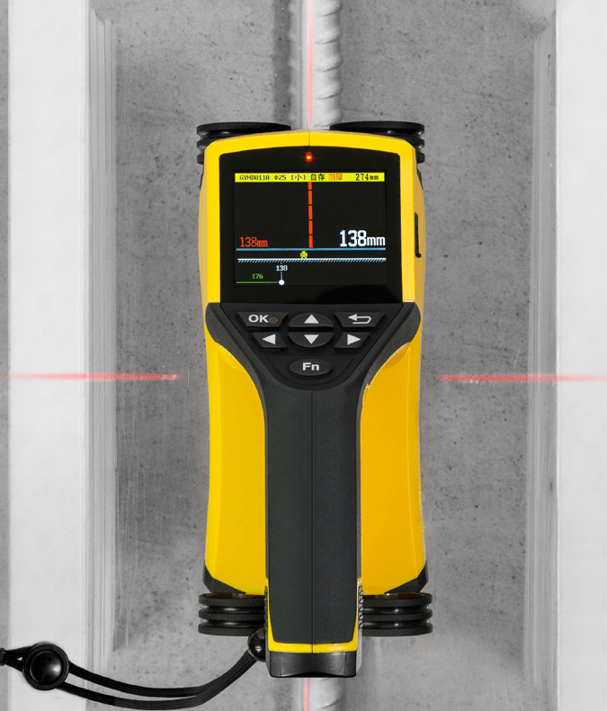 水平和垂直激光定位,实时显示钢筋位置及相邻钢筋中心线,瞄准框及指示
