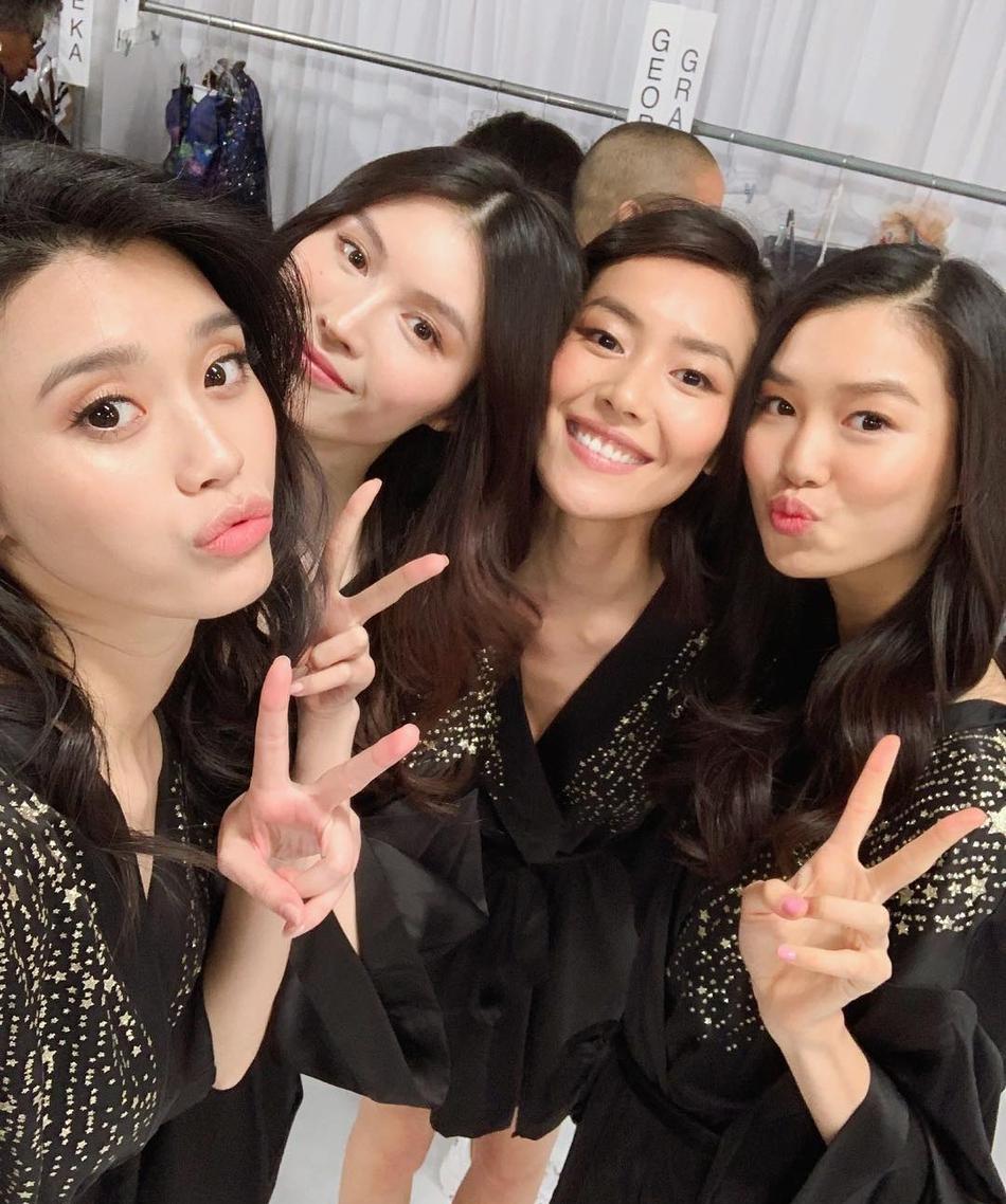 刘雯与绯闻好友出席时装周,奚梦瑶嫁入豪门,何穗转行,不一样了!