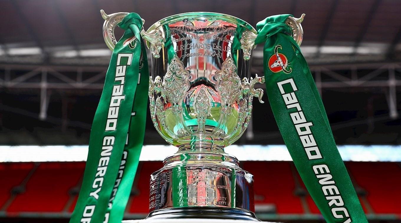 英联杯今晚开战,你知道什么是"泛光灯足球"吗?