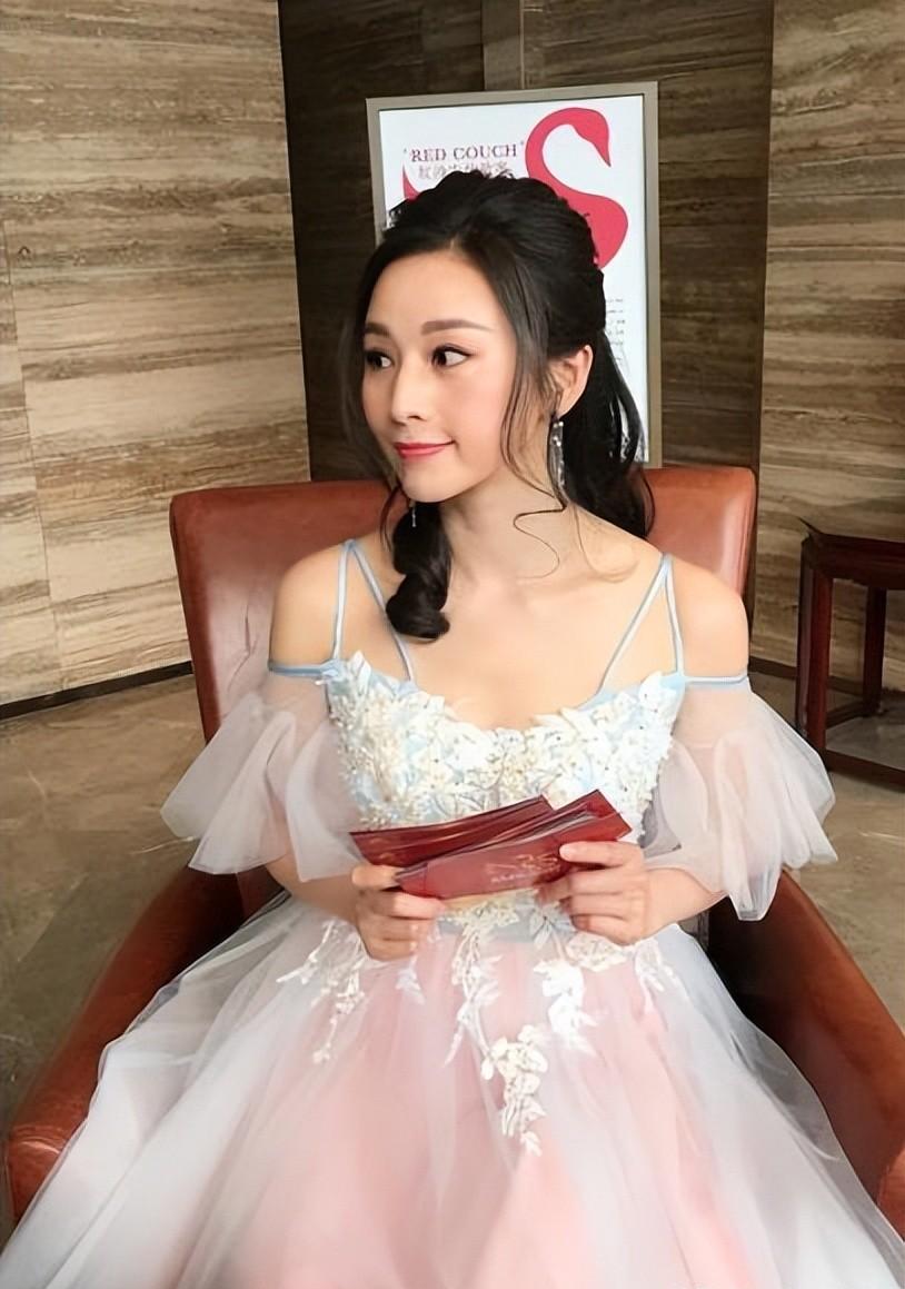 《乘龙怪婿》的贾貂蝉,现实中的海陆丰美女,人称"水力发电厂"_蔡紫芬