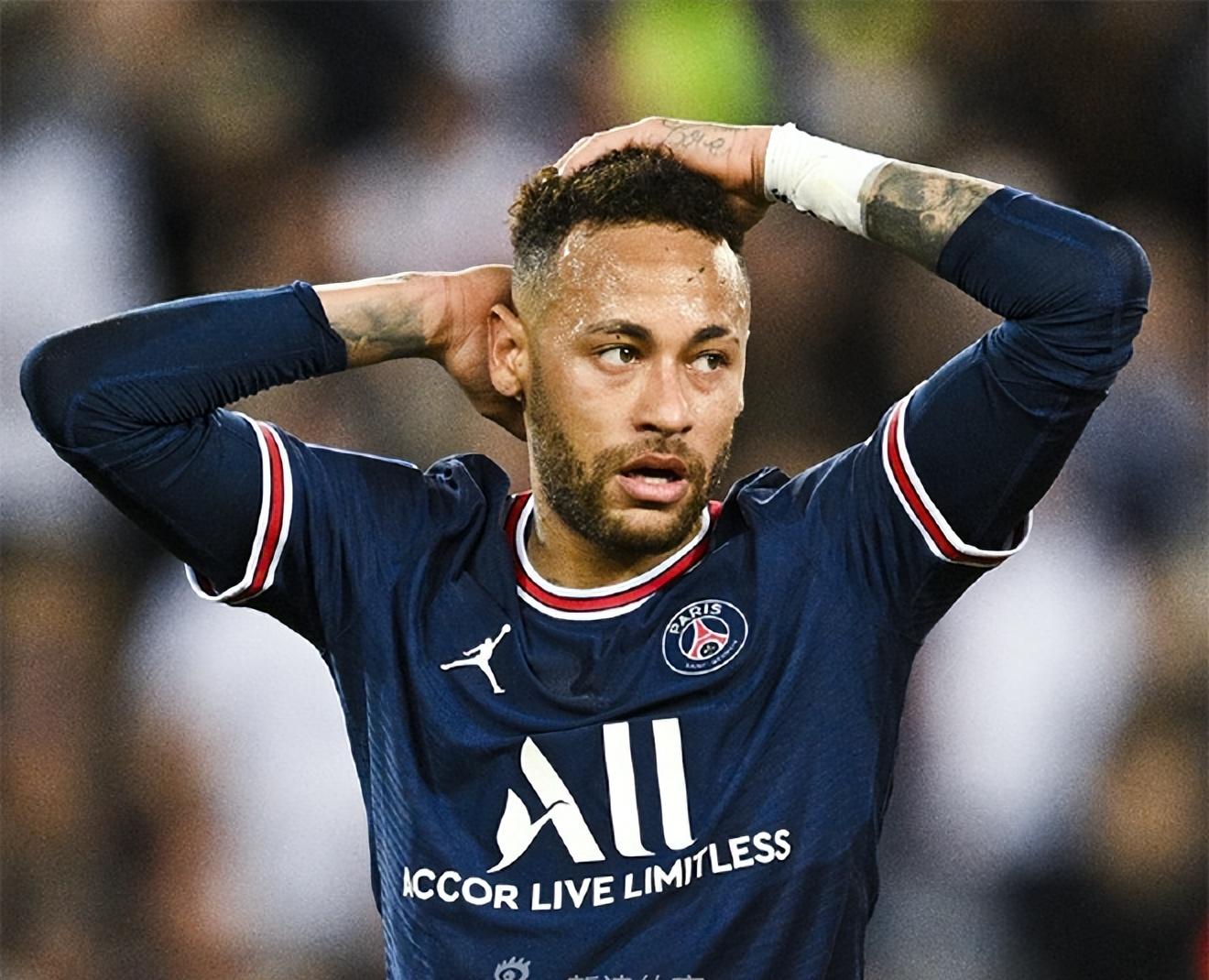 内马尔还有机会!金球奖平均获奖年龄28岁,欧洲最佳平均30岁