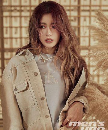 ▼林珈安怀孕期间仍在为杂志拍摄美照.(图/mensunohk提供)