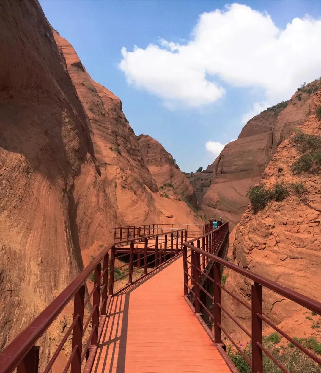 靖边-波浪谷,小众旅游景点,6000万年的丹霞地貌,太神奇了_地方_小时
