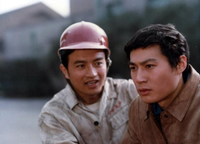 40年前经典电影《快乐的单身汉》中11位演员近况_马晓伟_丁玉洁