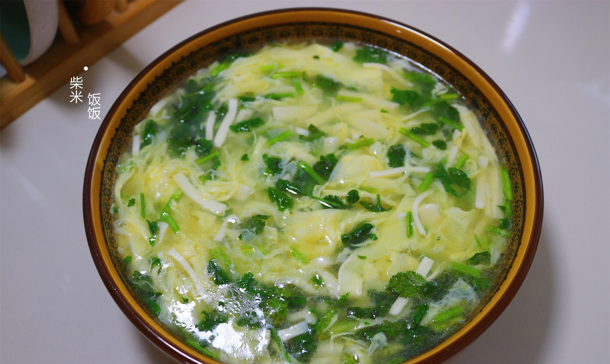 十分钟快手鸡蛋豆腐汤,食材常见,调味简单,好做又好喝