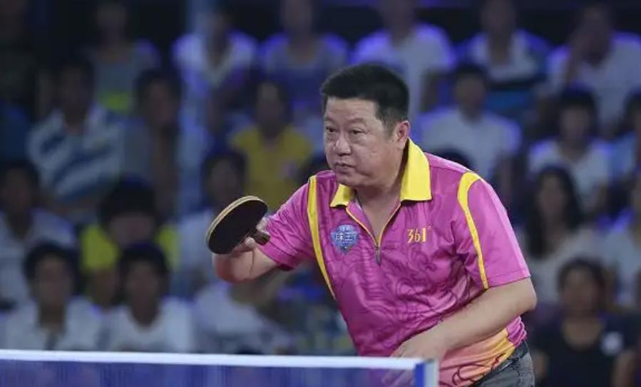 郭跃华:蝉联世乒赛男单冠军,被国外邀请打球,拒绝代表国外出战_教练
