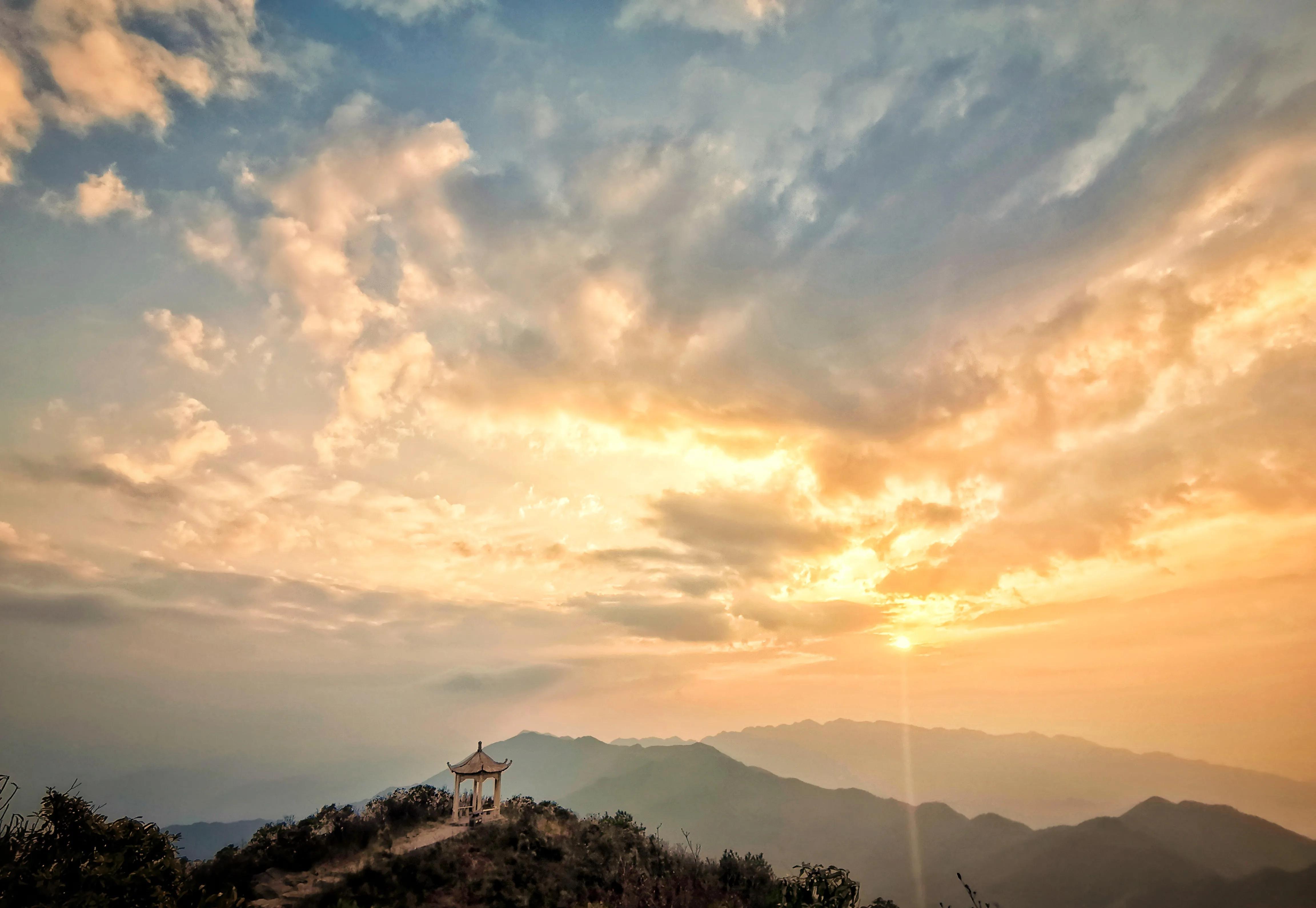 湖南郴州露營聖地-《回龍山》,旅行攻略_山頂_雲海_景區