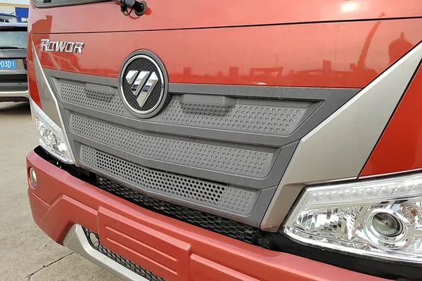 灵活实用 新年工程车首选 瑞沃大金刚es3实拍解析 | 卡车之友网