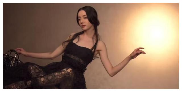 热巴首度回应怀孕风波:从生气转为好笑,下班后不希望被过度关注_生活