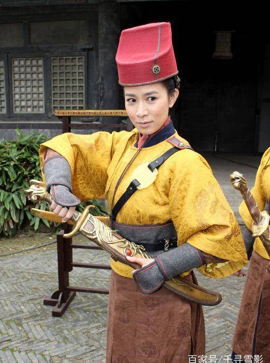 5,欧阳胜男(姜鸿饰):出自《带刀女捕快》本是「兰桂坊」菜馆的大厨,后